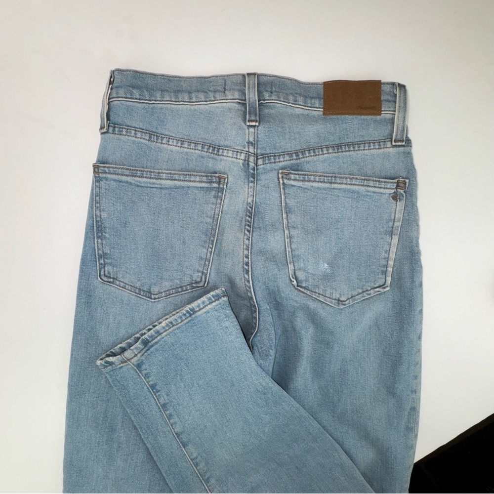 Madewell The Perfect Vintage Straight Jean in Danby Wash: Knee-Rip Size 26 NWOT - Picture 13 of 16